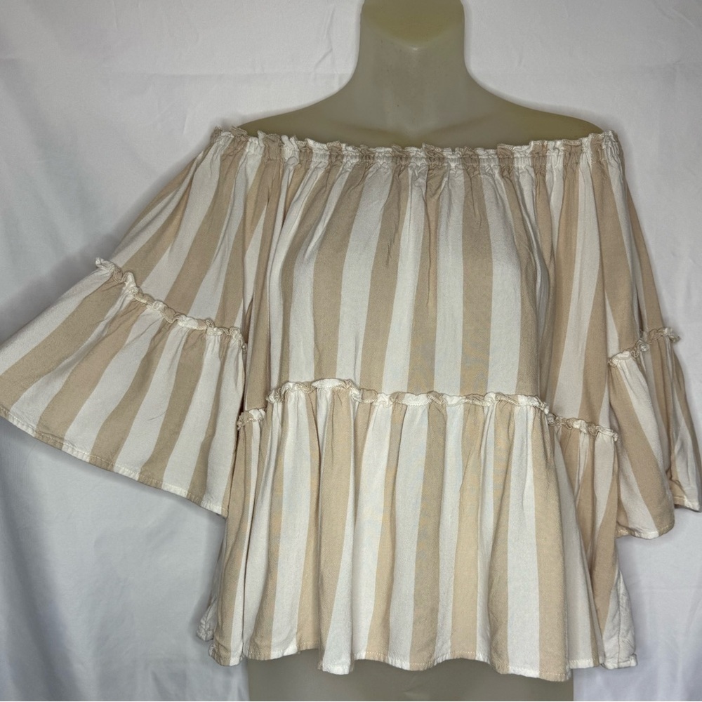 Striped Off-Shoulder Women's Top - Picture 2 of 5